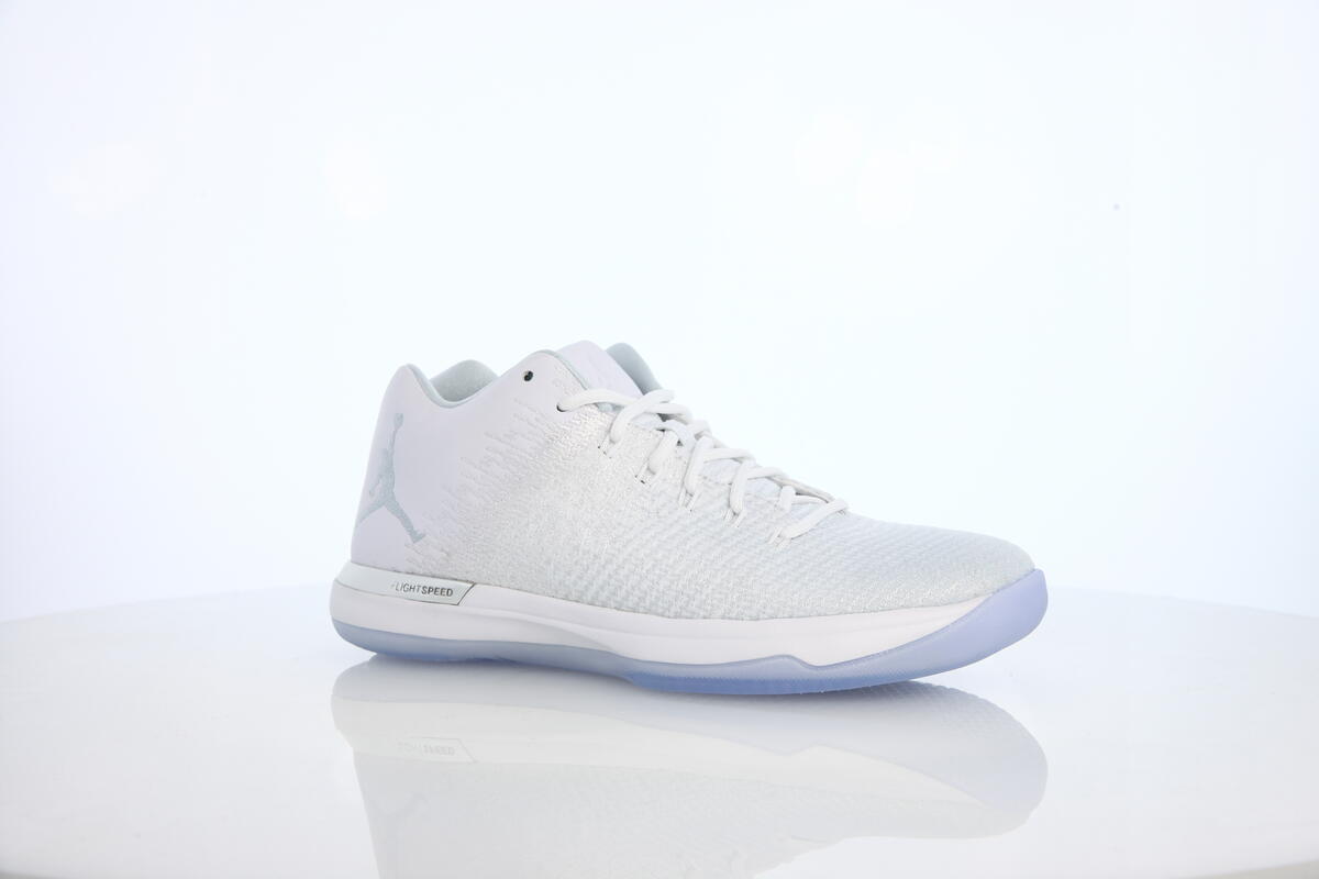 Jordan ホワイト スニーカー Air Jordan Air Jordan XXXI Low 